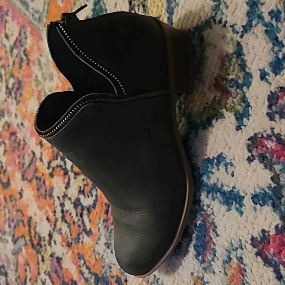 Booties!!! - Picture 4 of 4
